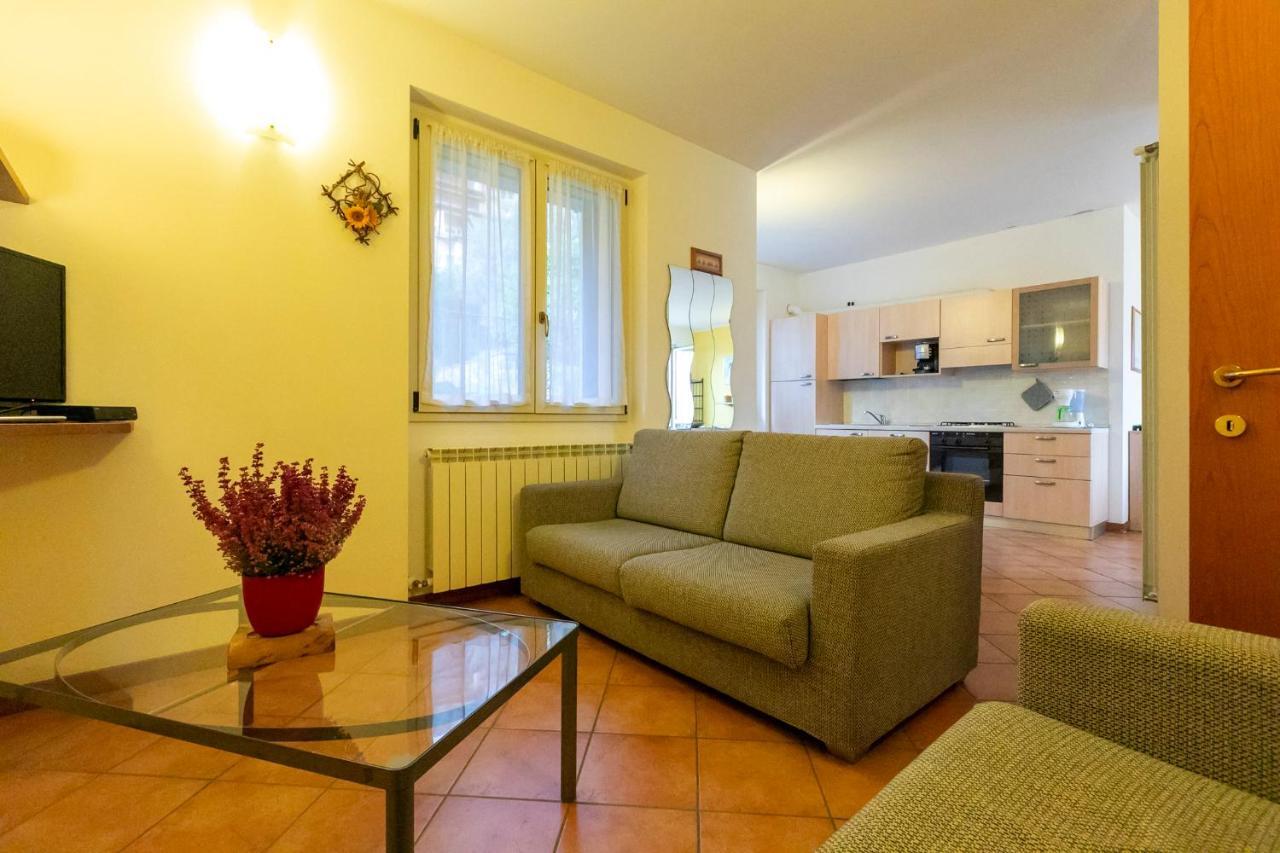 Apartamento La Collina Degli Ulivi Vercana Exterior foto